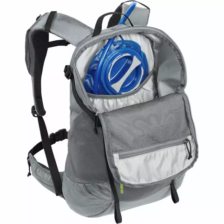 Camelbak Rim Runner X22 Hydration Pack 5 Camelbak Rim Runner X22 Hydration Pack - Image 3